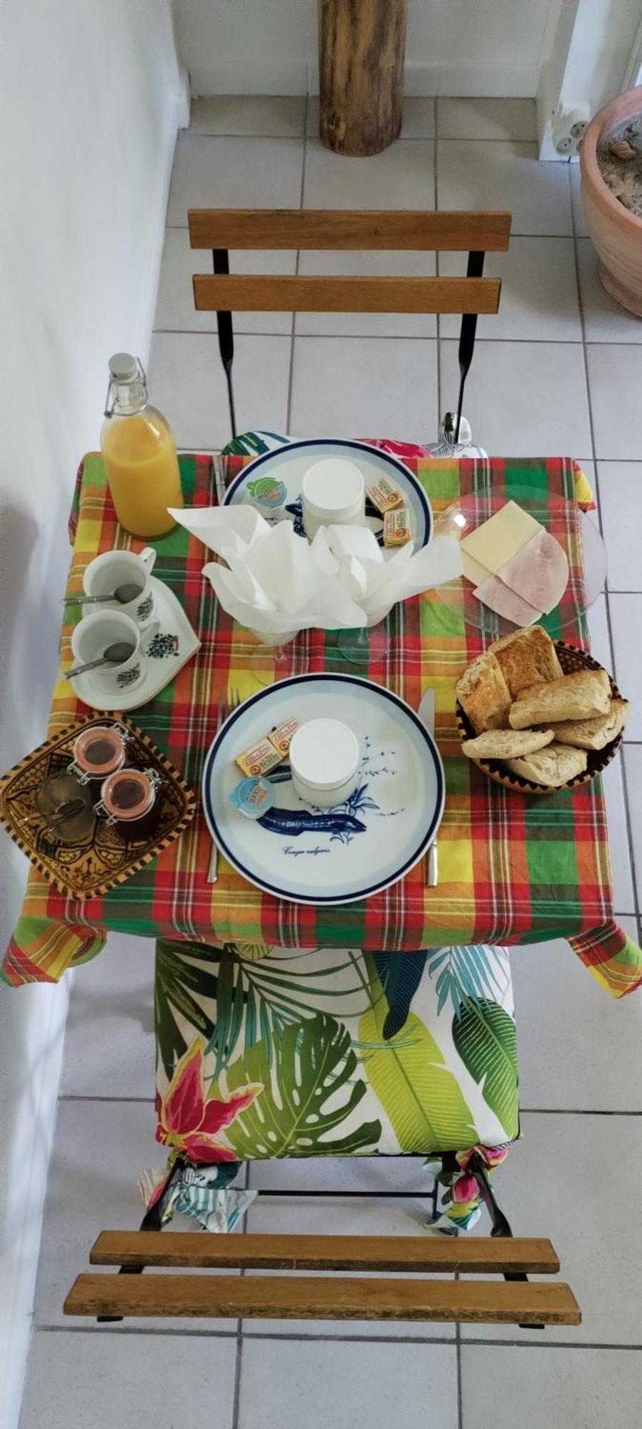 La Casanat Bed and Breakfast Montgiscard Εξωτερικό φωτογραφία